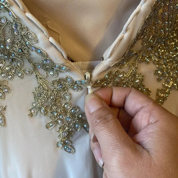 LENOVIA USA PROM DRESS Evening Gown Party Ivory Gold Lace Gemstone Midi Lady S - Picture 8 of 10